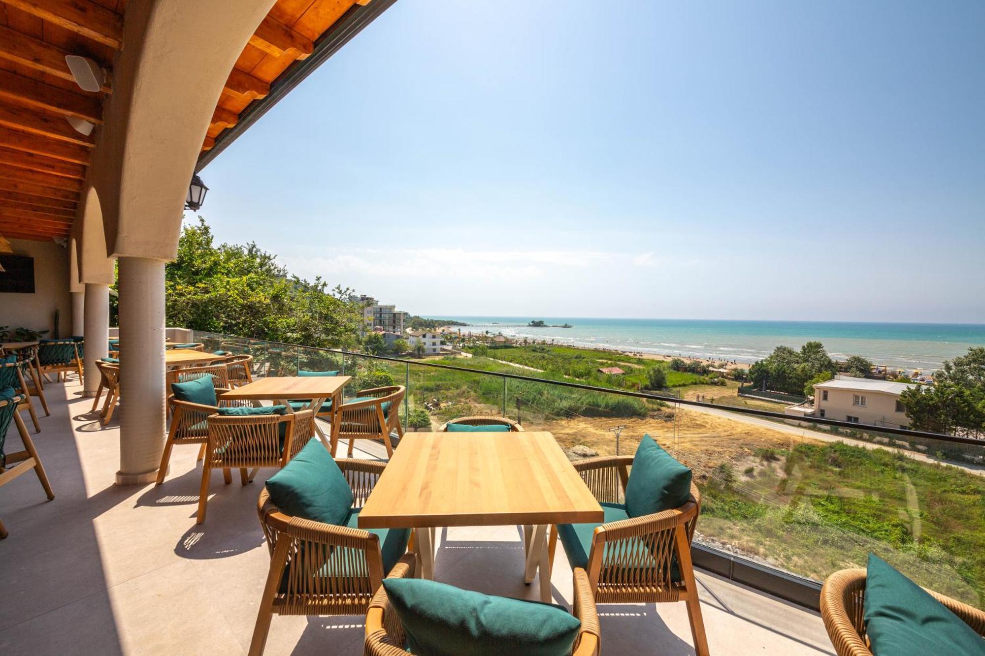 Emara Boutique Hotel كافاجي المظهر الخارجي الصورة