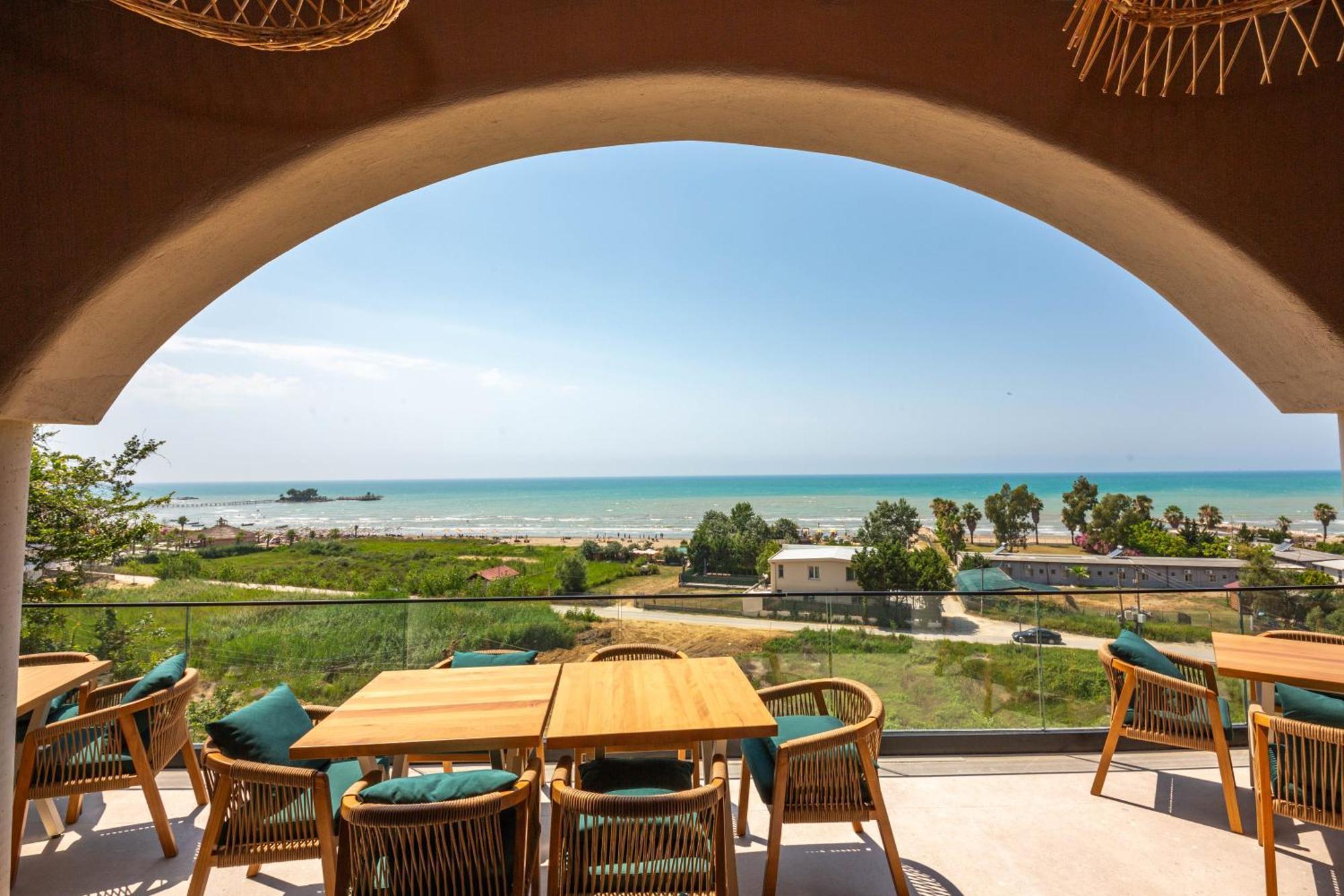 Emara Boutique Hotel كافاجي المظهر الخارجي الصورة