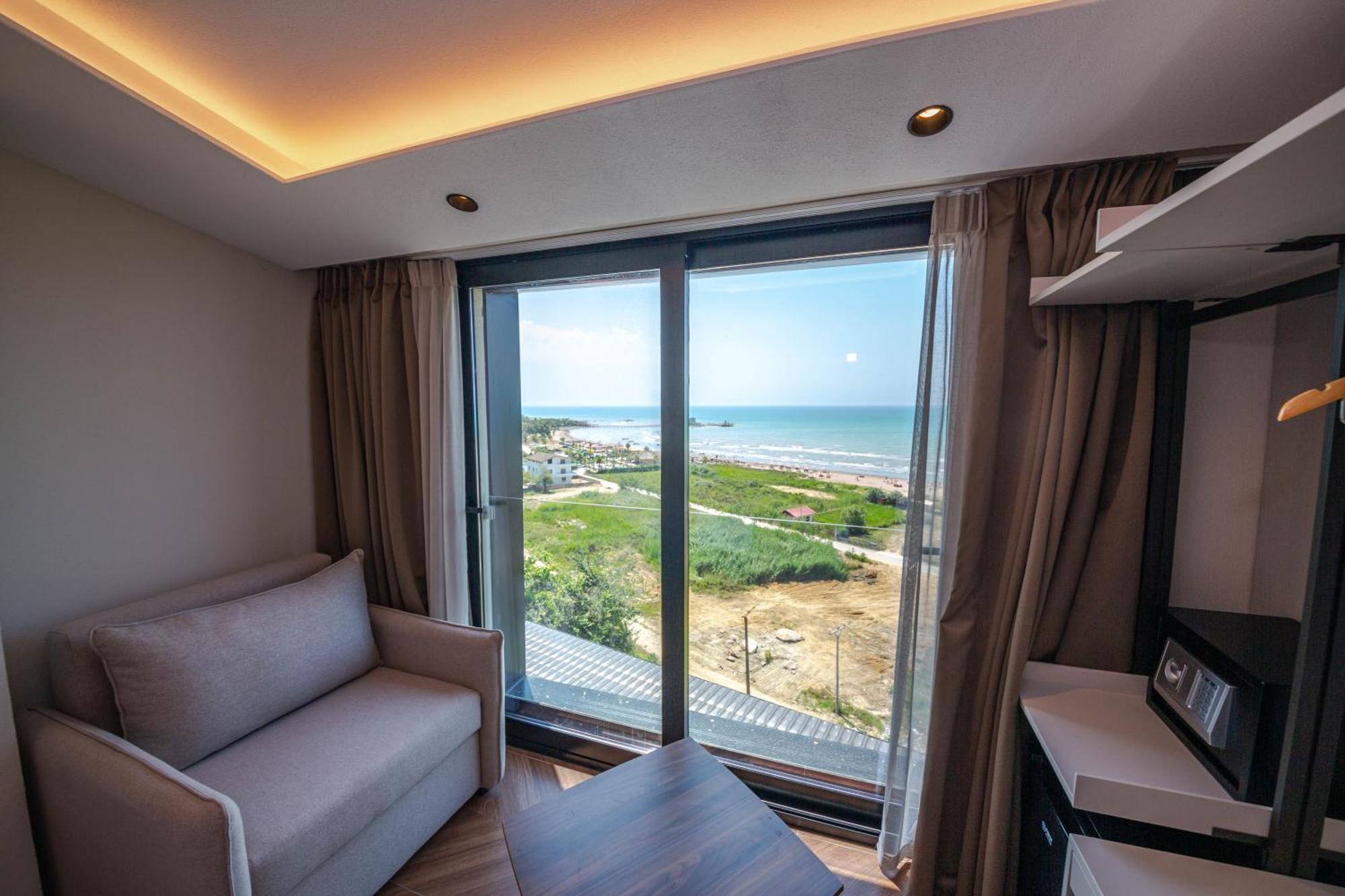 Emara Boutique Hotel كافاجي الغرفة الصورة