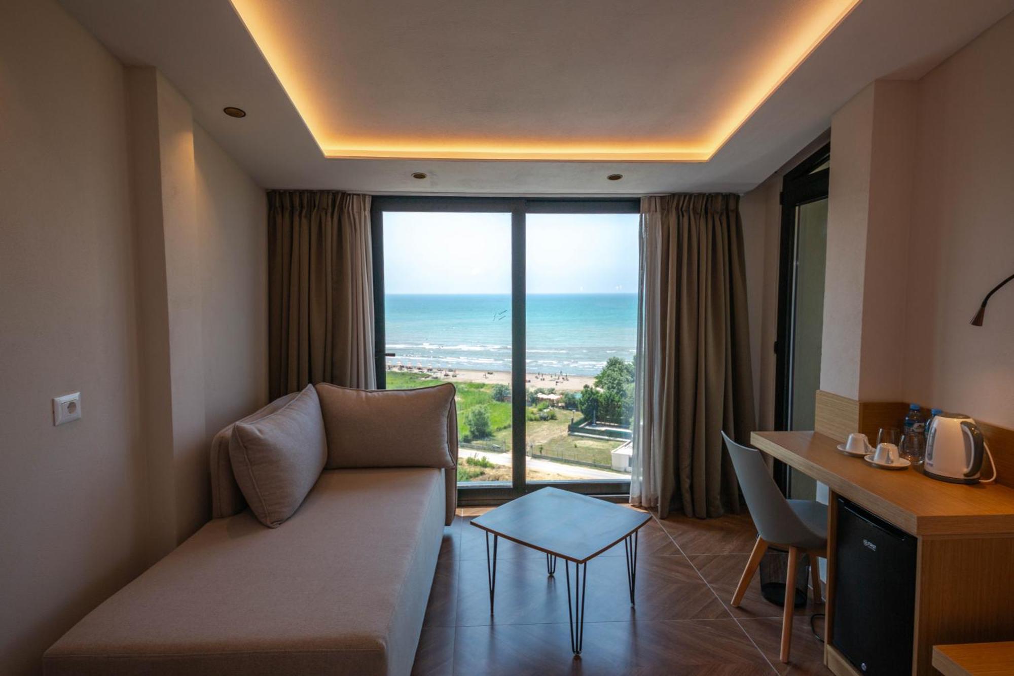 Emara Boutique Hotel كافاجي المظهر الخارجي الصورة